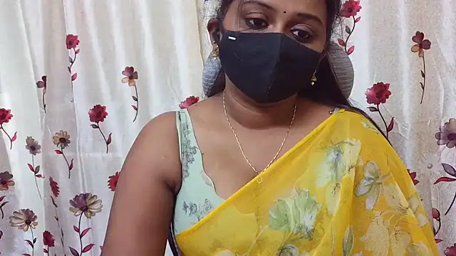 Snapshot of Pavani-Sexy chatting on 14, 7, 2026 Pavani-Sexy online show from 14, 7, 2026