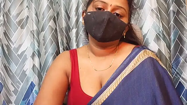 Snapshot of Pavani-Sexy chatting on 21, 7, 2026 Pavani-Sexy online show from 21, 7, 2026
