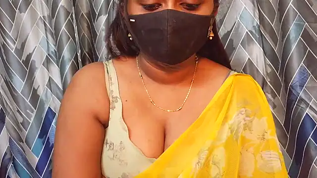 Snapshot of Pavani-Sexy chatting on 23, 7, 2026 Pavani-Sexy online show from 23, 7, 2026