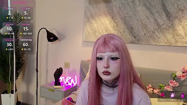 Snapshot of MilkMeSoftly chatting on 18, 7, 2026 MilkMeSoftly online show from 18, 7, 2026