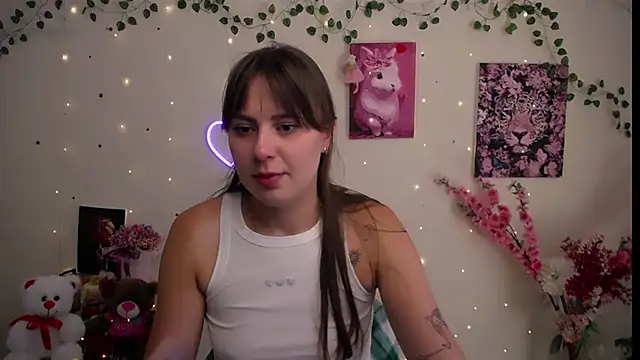 Snapshot of Amanda_Bright_ chatting on 28, 7, 2026 Amanda Bright online show from 28, 7, 2026