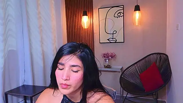 Lia Mar  online show from 26, 6, 2026