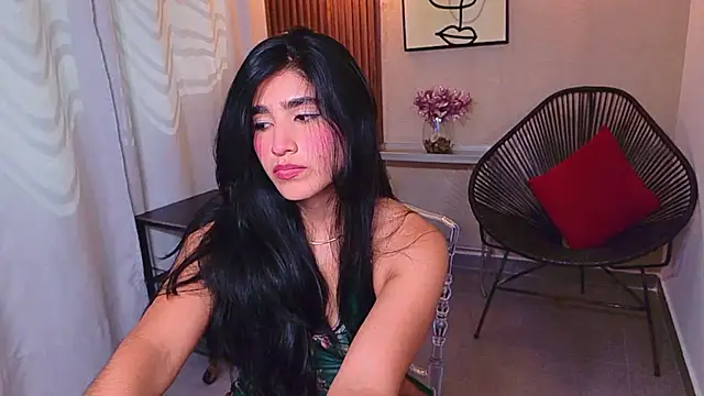 Lia Mar  online show from 30, 6, 2026