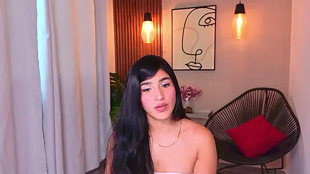 Lia Mar  online show from 3, 7, 2026