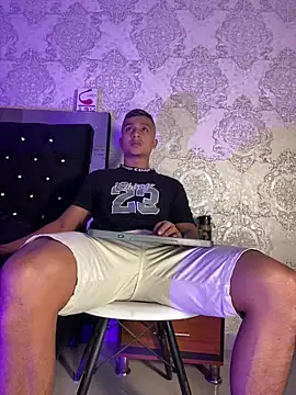 Snapshot of ThiagoBlaze chatting on 2, 2, 2026 ThiagoBlaze online show from 2, 2, 2026