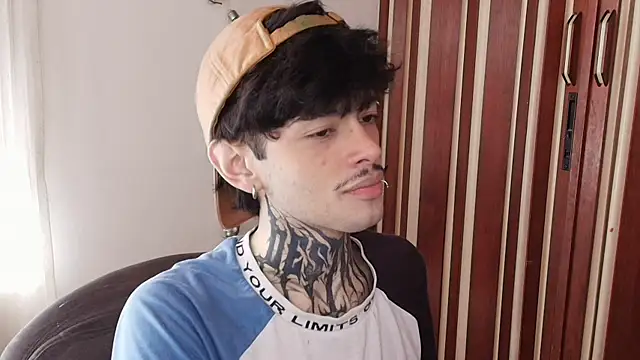 Mihail leroy online show from 17, 12, 2025