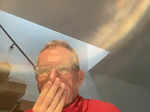 choupipat1 online show from 26, 9, 2025