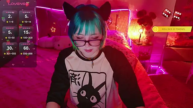 CoralineYoung online show from 13, 2, 2026