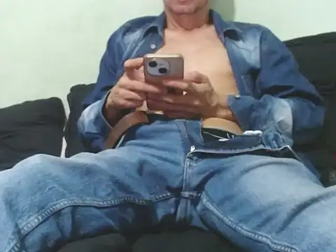 Breiner hotxxl online show from 10, 9, 2025