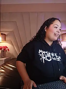 KITY HILL online show from 24, 7, 2026