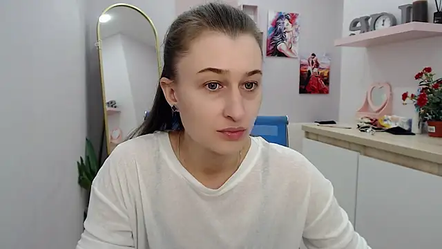 Snapshot of muriel_elvin chatting on 25, 10, 2025 muriel elvin online show from 25, 10, 2025