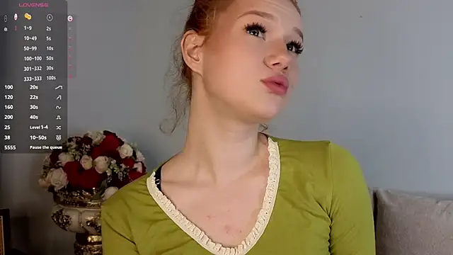 Juuulia  online show from 16, 7, 2026