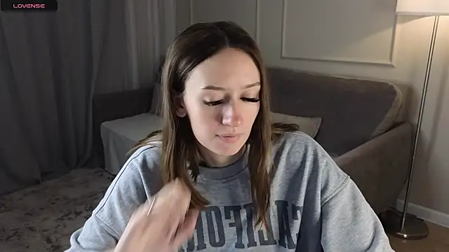 cutienaughtygirl online show from 29, 9, 2025