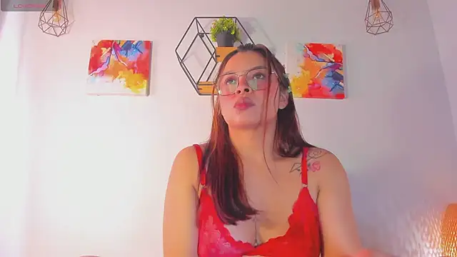 Karlaliones69 online show from 6, 5, 2026