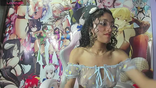 Kylie Moan online show from 20, 9, 2025