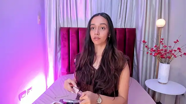 Snapshot of IremLee_ chatting on 18, 10, 2025 IremLee online show from 18, 10, 2025