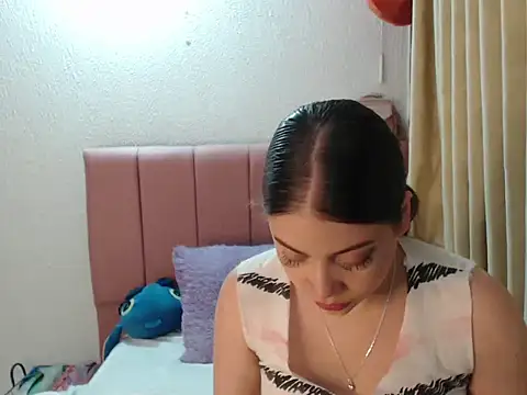 Alaina Blessed online show from 4, 10, 2025