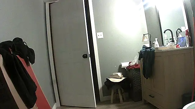 Snapshot of lovemedirty chatting on 16, 10, 2025 lovemedirty online show from 16, 10, 2025