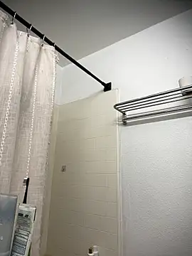 MrsSizzle online show from 7, 10, 2025