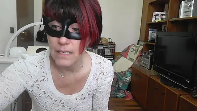 Snapshot of DragonflyExhib chatting on 2, 3, 2026 DragonflyExhib online show from 2, 3, 2026