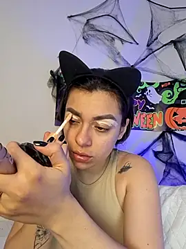 Snapshot of AmaiaSalvatore chatting on 2, 11, 2025 AmaiaSalvatore online show from 2, 11, 2025