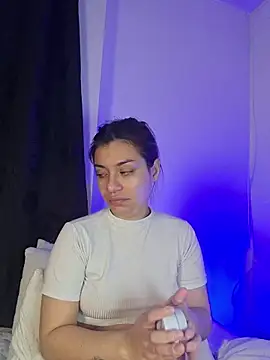 Snapshot of AmaiaSalvatore chatting on 5, 1, 2026 AmaiaSalvatore online show from 5, 1, 2026