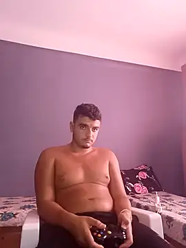 Snapshot of Noname2766 chatting on 15, 10, 2025 Noname2766 online show from 15, 10, 2025