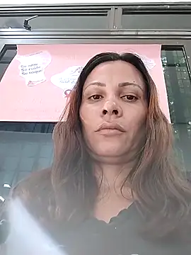 Snapshot of dyjaA chatting on 13, 10, 2025 dyjaA online show from 13, 10, 2025