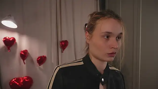 lisa schiele online show from 14, 2, 2026