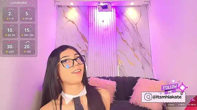 Snapshot of Mhiaa_Sweet chatting on 18, 11, 2025 Mhiaa Sweet online show from 18, 11, 2025