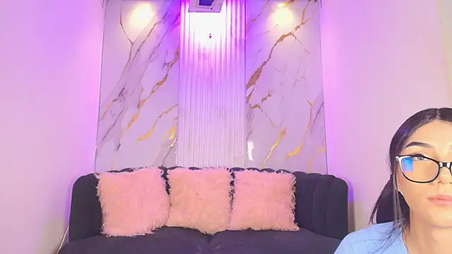 Snapshot of Mhiaa_Sweet chatting on 27, 11, 2025 Mhiaa Sweet online show from 27, 11, 2025