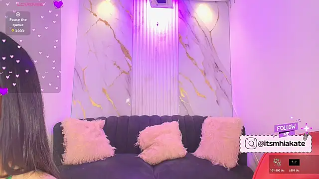 Snapshot of Mhiaa_Sweet chatting on 3, 12, 2025 Mhiaa Sweet online show from 3, 12, 2025