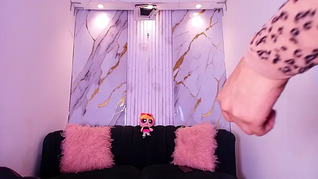 Snapshot of Mhiaa_Sweet chatting on 11, 3, 2026 Mhiaa Sweet online show from 11, 3, 2026