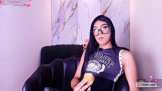 Snapshot of Mhiaa_Sweet chatting on 9, 5, 2026 Mhiaa Sweet online show from 9, 5, 2026