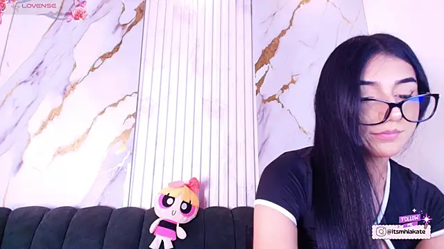 Snapshot of Mhiaa_Sweet chatting on 11, 5, 2026 Mhiaa Sweet online show from 11, 5, 2026