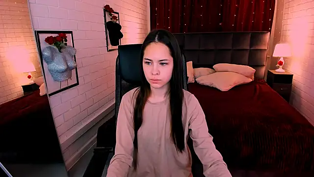 UliaNeer online show from 7, 11, 2025