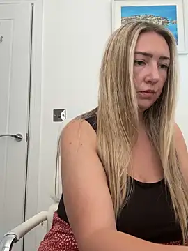 Snapshot of KatrinaTheMilf69 chatting on 9, 9, 2025 KatrinaTheMilf69 online show from 9, 9, 2025