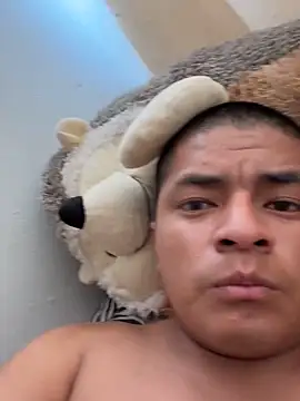 Snapshot of chelovqu chatting on 9, 11, 2025 chelovqu online show from 9, 11, 2025