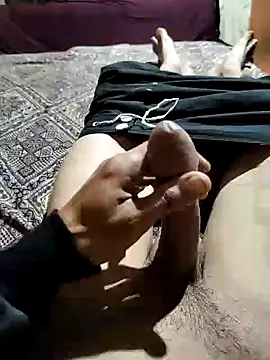 Snapshot of 2CM2 chatting on 3, 3, 2026 2CM2 online show from 3, 3, 2026