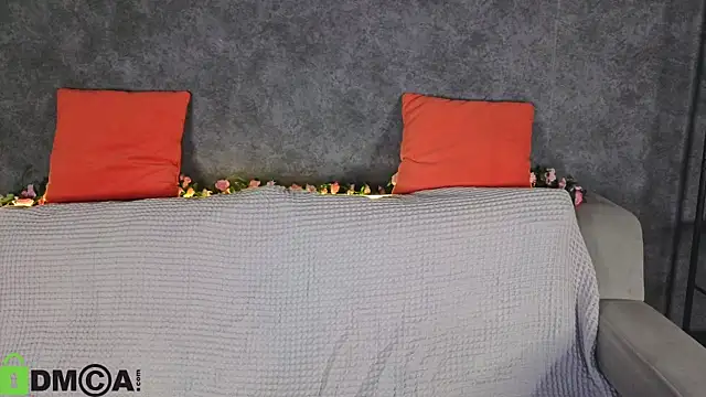 Agnes Wells online show from 3, 5, 2026
