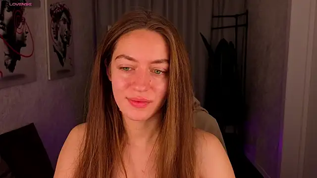 Agnes Wells online show from 17, 7, 2026