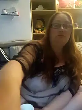 Luscious-LucyXX online show from 9, 5, 2026