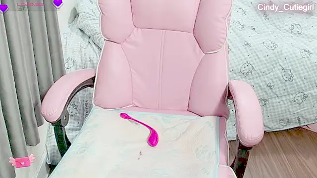 Cindy Cutiegirl online show from 2, 7, 2026