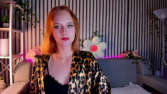 Casey Sweeet online show from 6, 7, 2026
