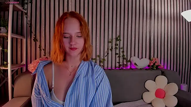 Casey Sweeet online show from 3, 8, 2026