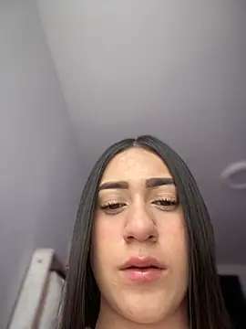 isabela l online show from 8, 2, 2026