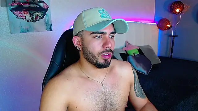 adamhairy online show from 18, 7, 2026