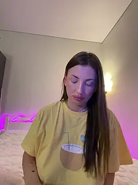 Snapshot of TiffaNoel chatting on 16, 10, 2025 TiffaNoel online show from 16, 10, 2025