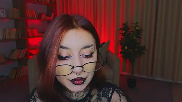 Mistress  Marcelline online show from 25, 6, 2026