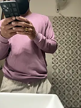 Snapshot of Atngt_69 chatting on 1, 12, 2025 Atngt 69 online show from 1, 12, 2025